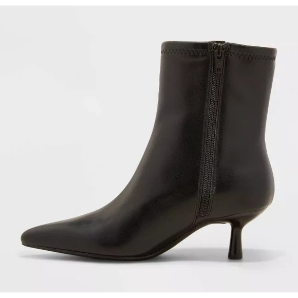 Women's Lonnie Kitten Heel Stretch Ankle Boots Black - A New Day - SIZE 6.5 - Picture 2 of 3